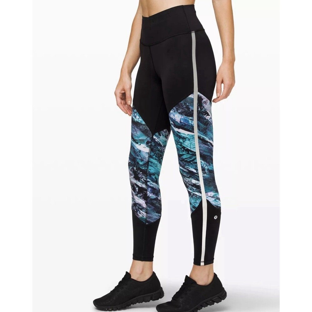 Lululemon Run to Reset Tight 25" in Black/Frozen Island Multi Size 8 EUC!!!